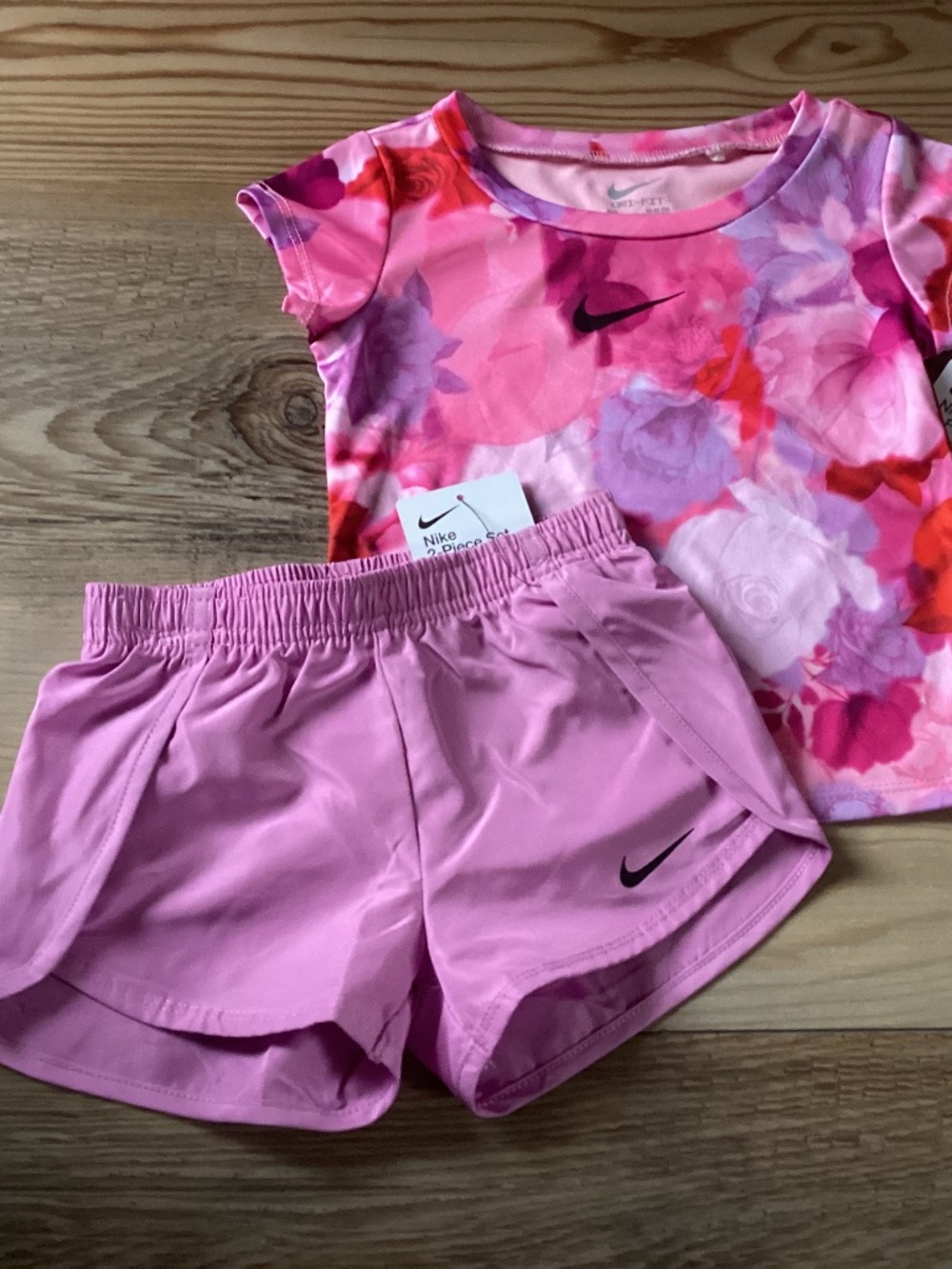 Nike Girls Pink Floral Tee &  Solid Pink  Shorts Set Size 12M,18M OR 24M